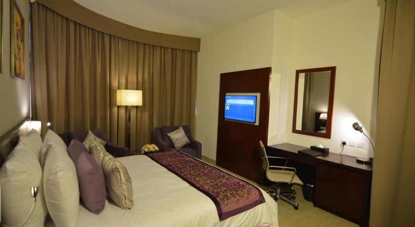 V Hotel Fujairah Exterior photo