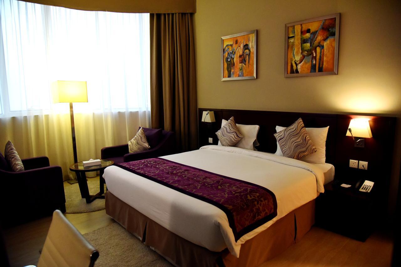 V Hotel Fujairah Exterior photo